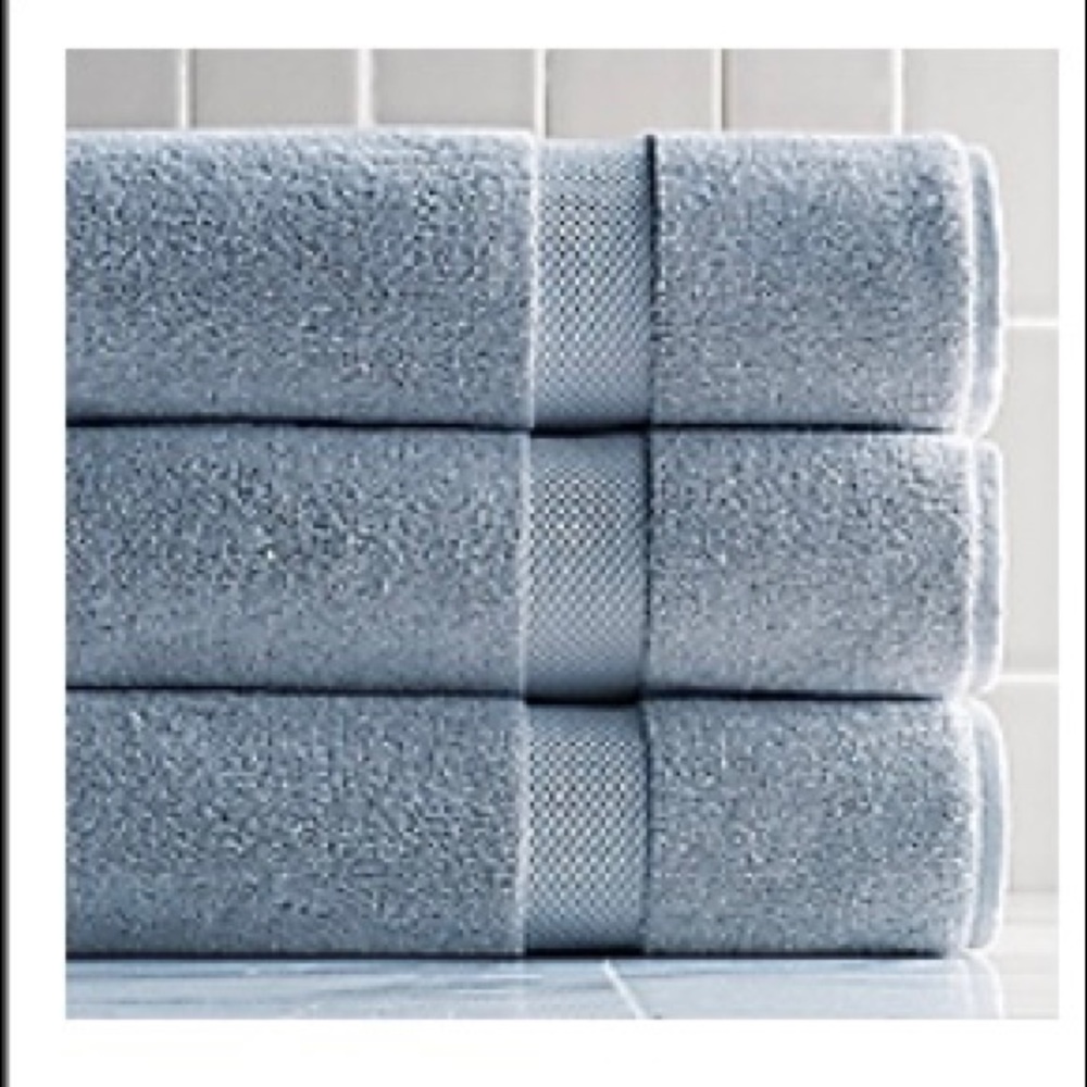 Restoration Hardware Towel Set and Bath Rug